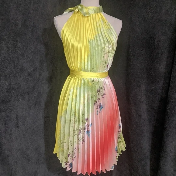 Multi colored summer dress - Picture 2 of 8